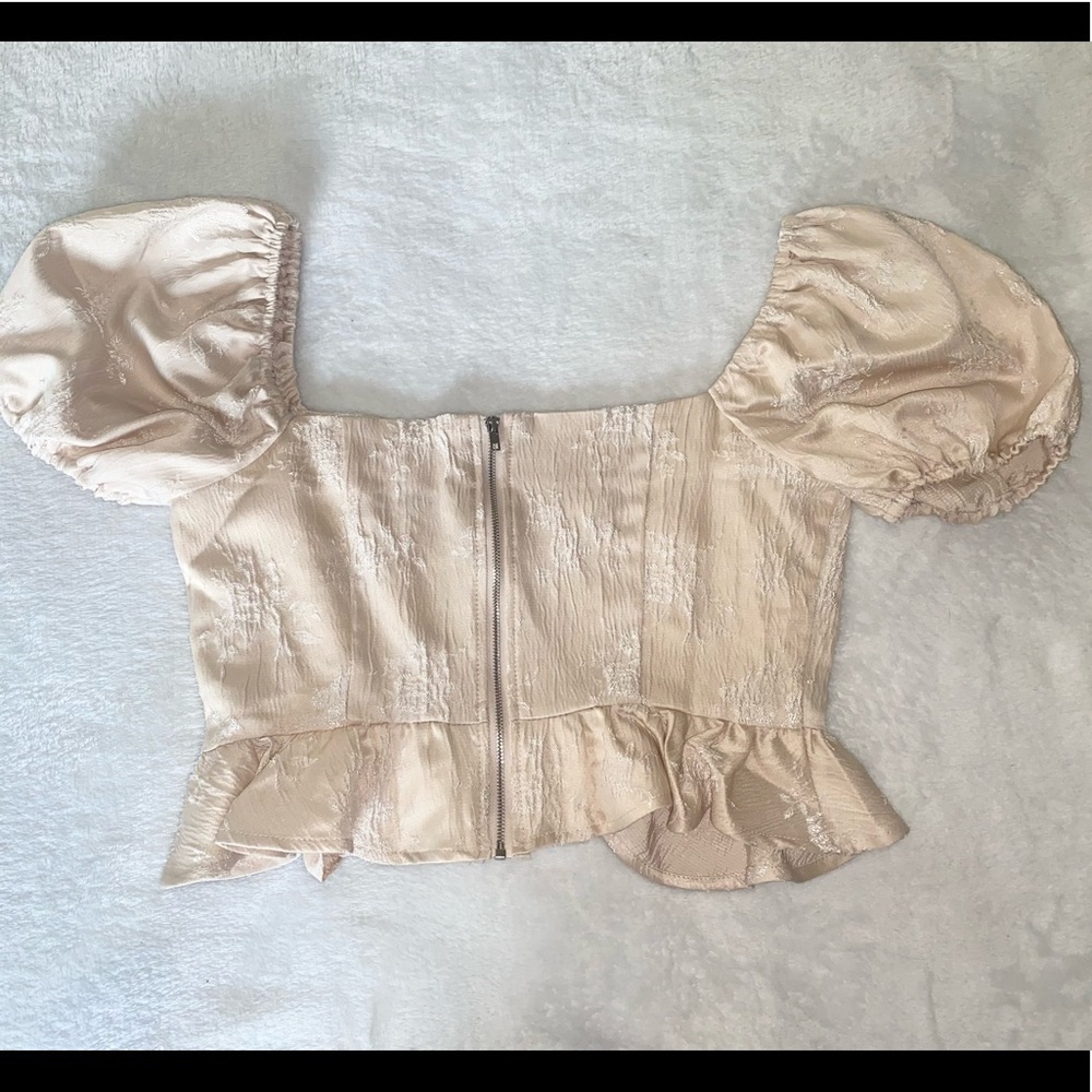 Crop Top - Picture 5 of 6